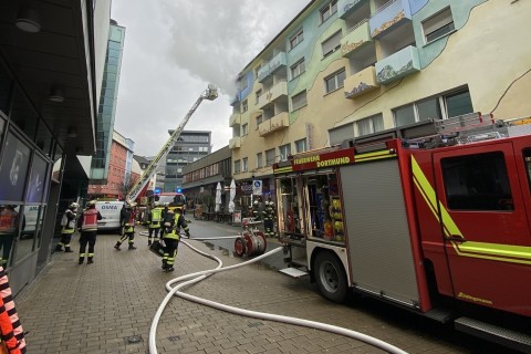 Wohnungsbrand im Brückstraßenviertel fordert ein Todesopfer