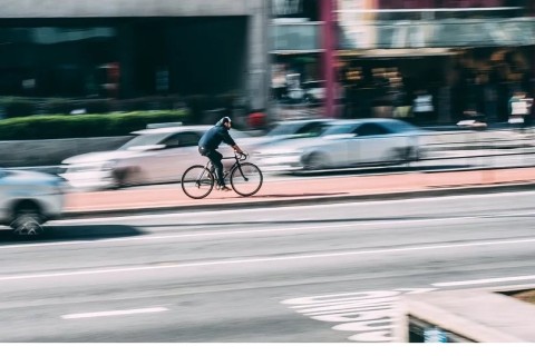Stadtspitze stellt neue Veloroute vor: Schnelle Fahrradstrecke ist von Hörde in die City geplant