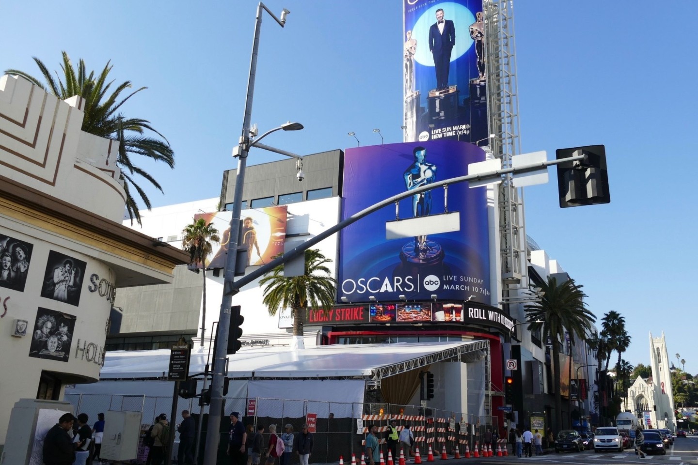 Am Hollywood Boulevard werden Vorbereitungen getroffen für die Verleihung der Academy Awards.