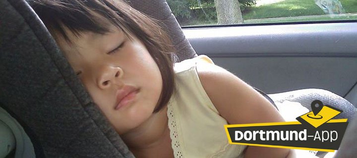 POL-DO: Dieb schlägt Scheibe ein, während Kind im Auto sitzt